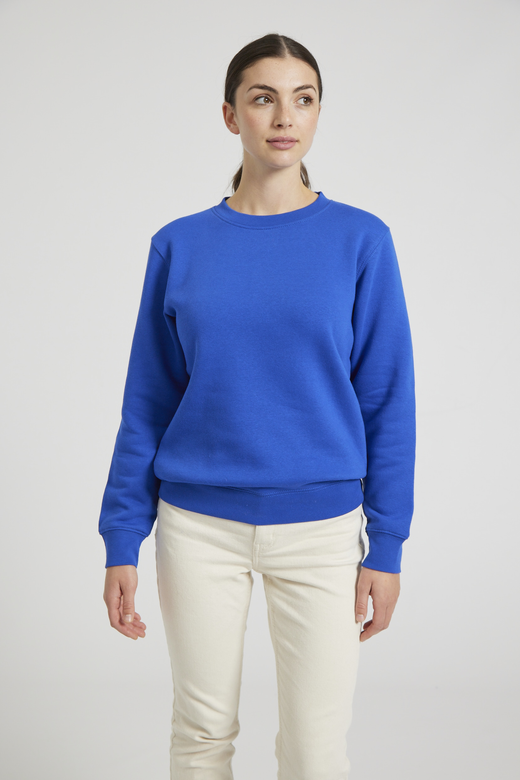 CR03-v2.0-Studio_440