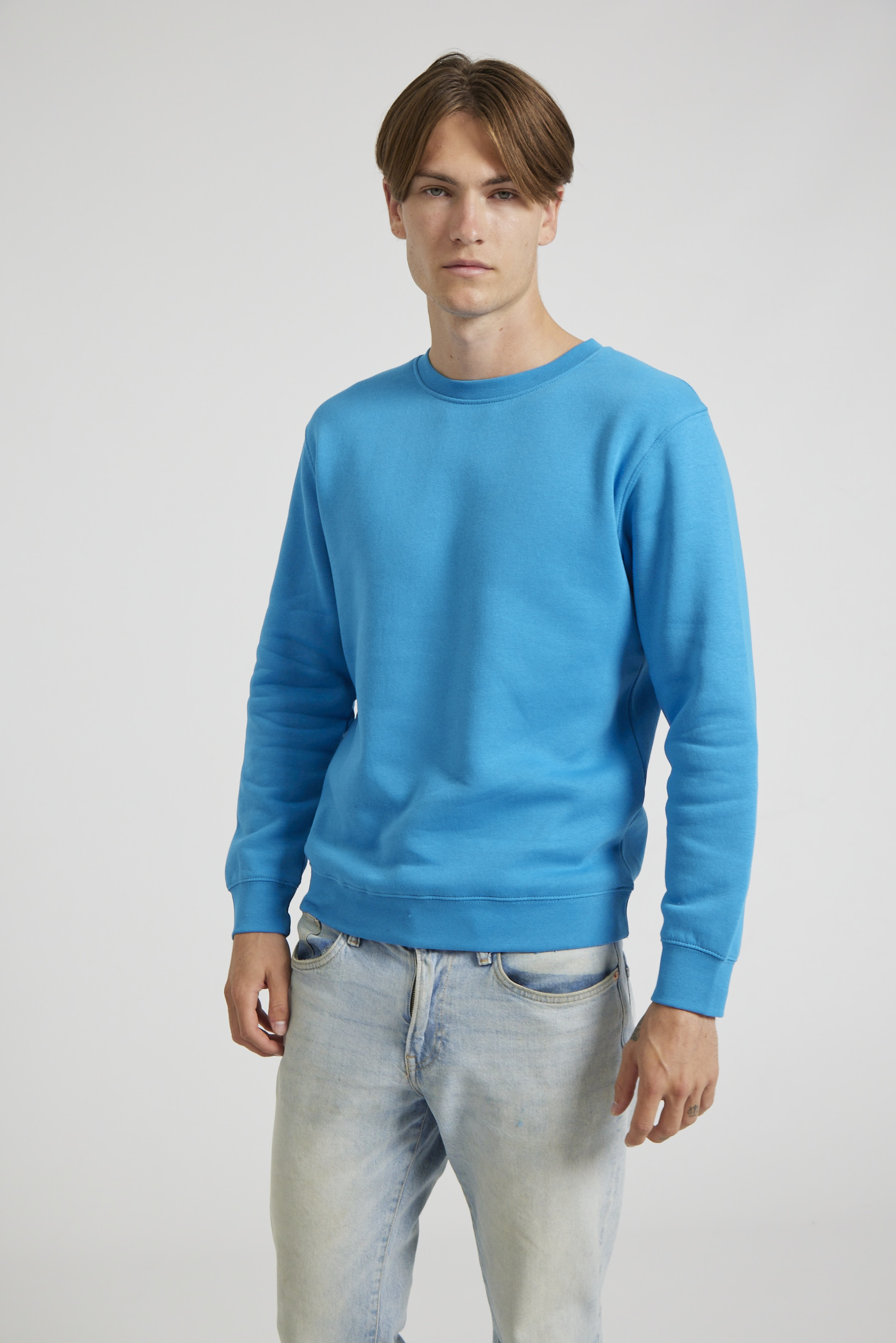 CR03-v2.0-Studio_478