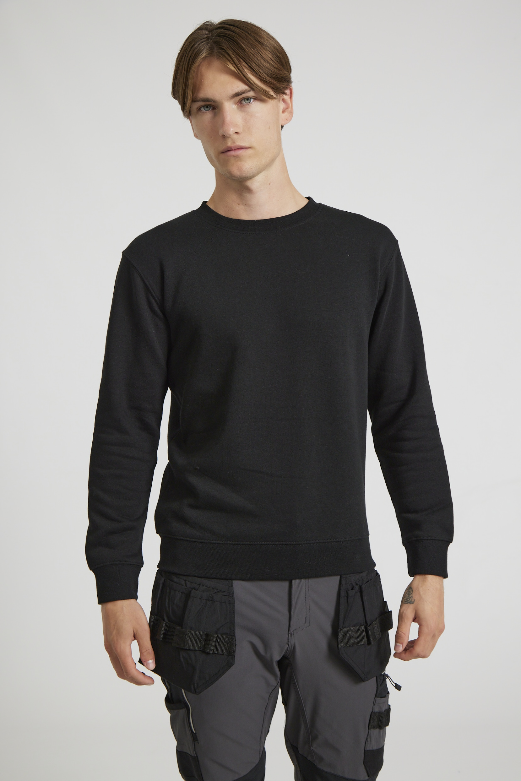 CR03-v2.0-Studio_554