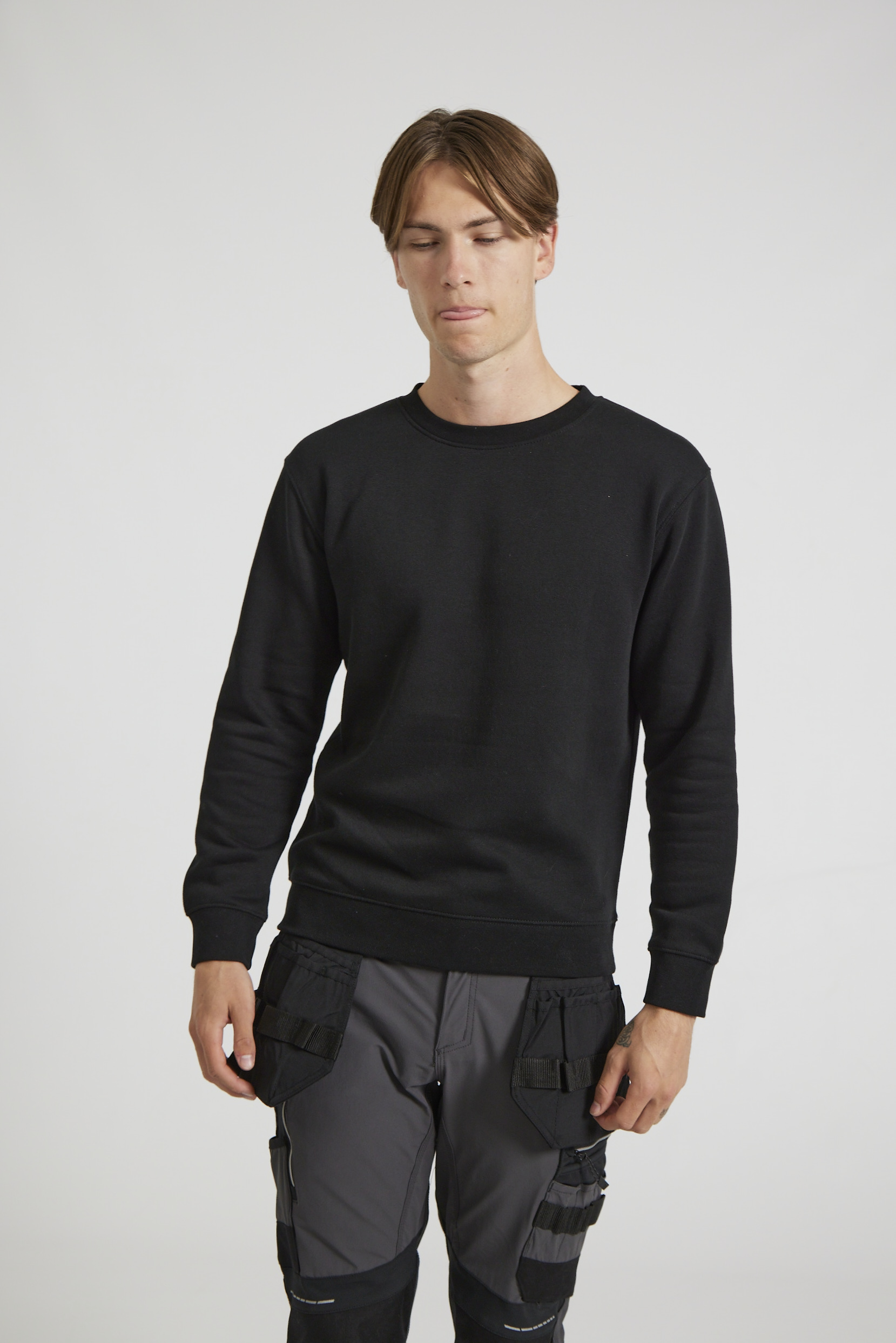 CR03-v2.0-Studio_557