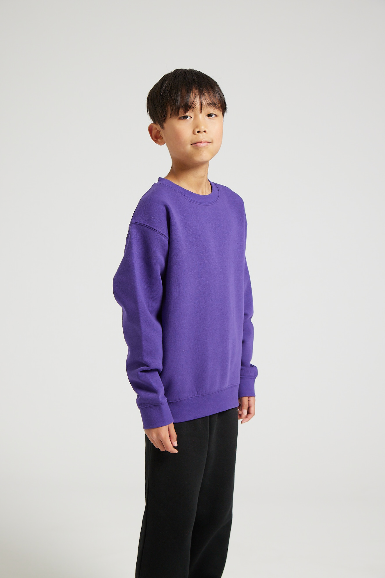 CR03K-v2.0-Studio_52