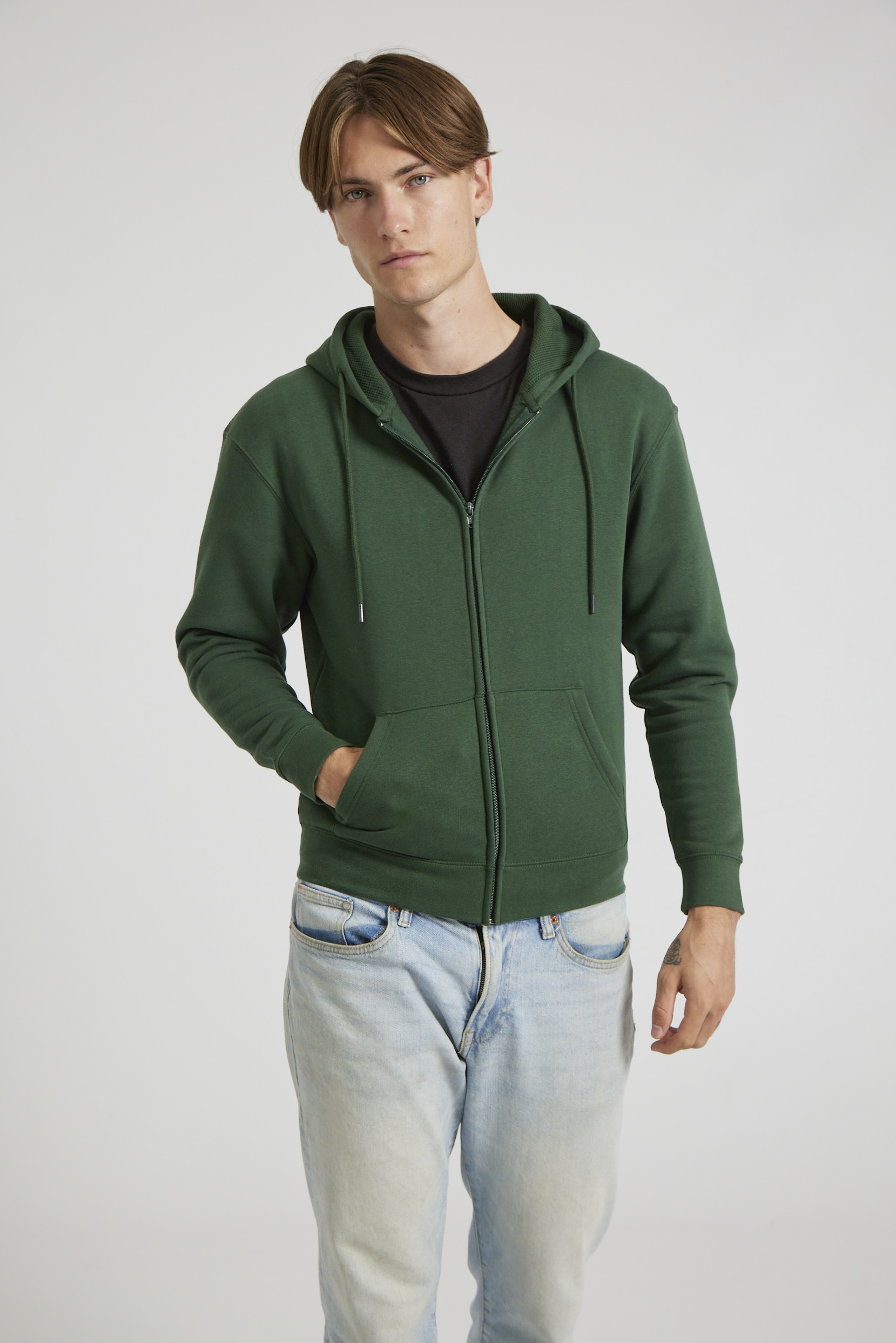 CR04-v2.0-Studio_119