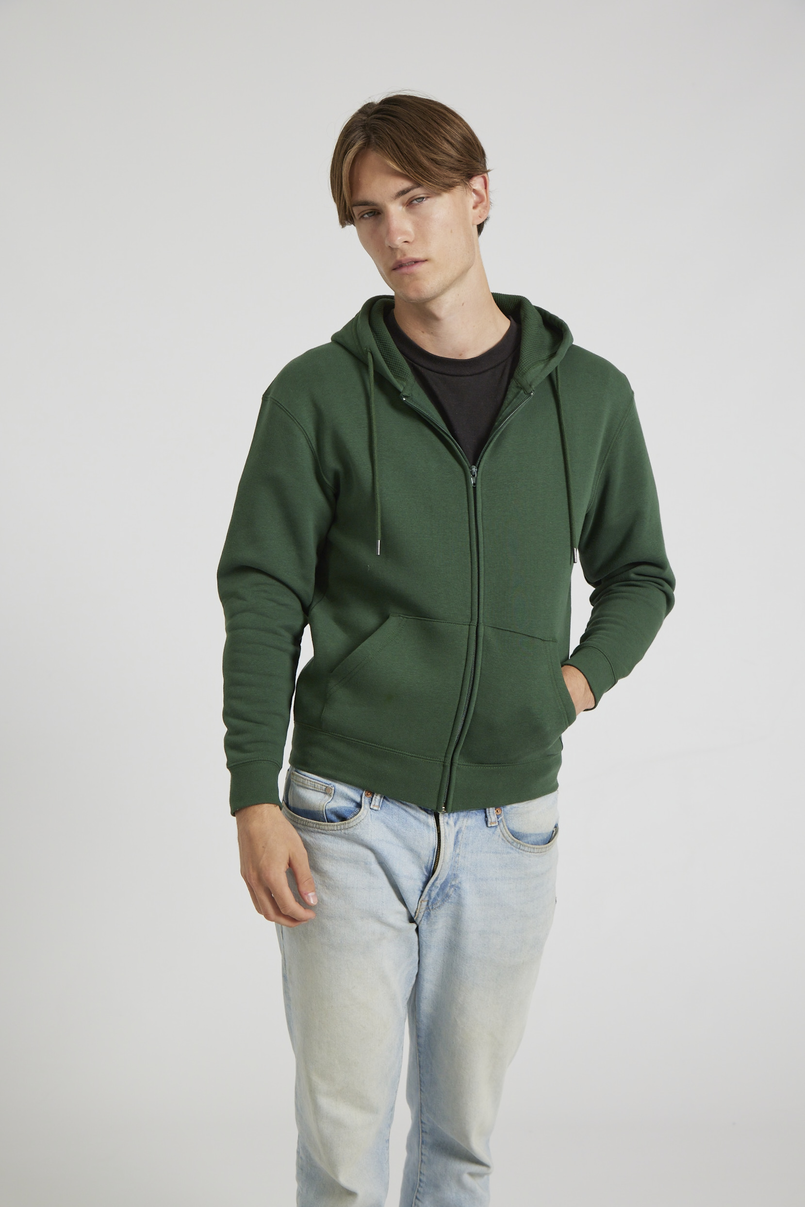 CR04-v2.0-Studio_129