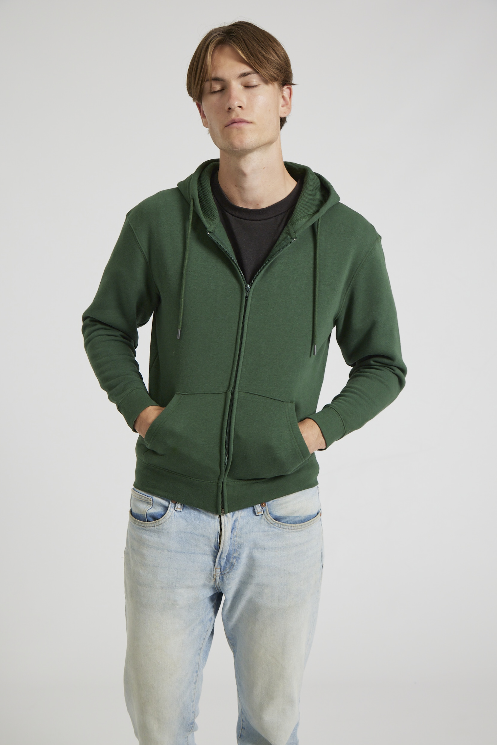 CR04-v2.0-Studio_133