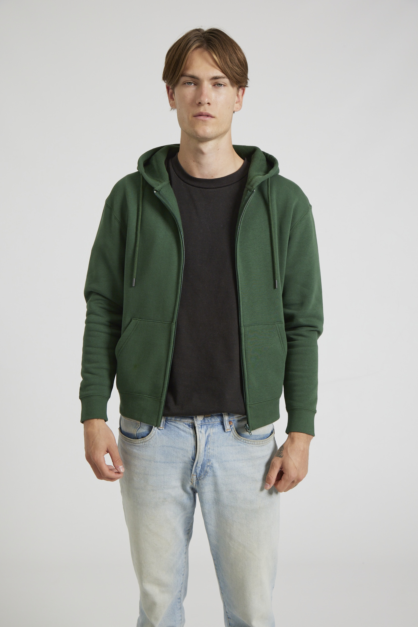 CR04-v2.0-Studio_145