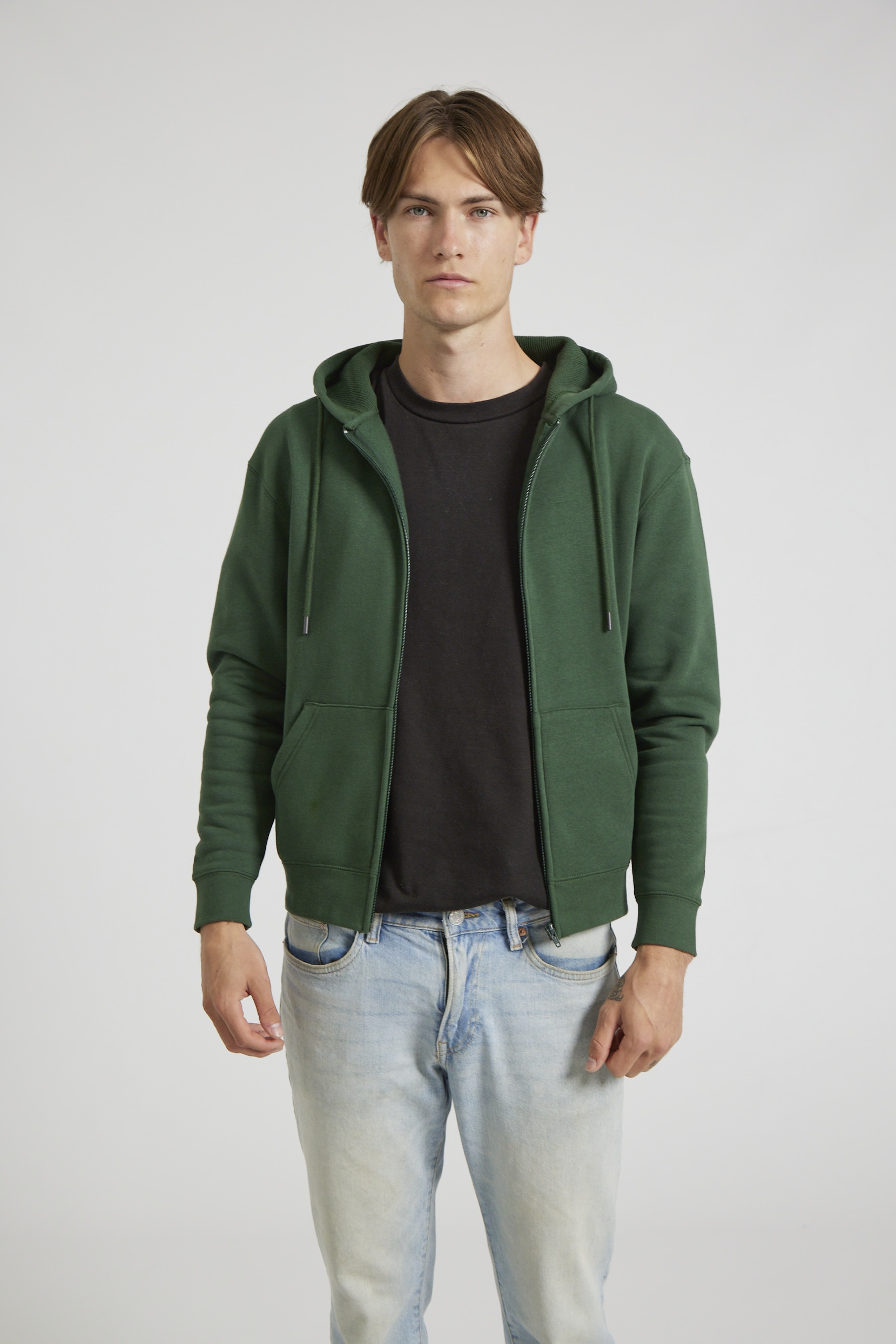 CR04-v2.0-Studio_147