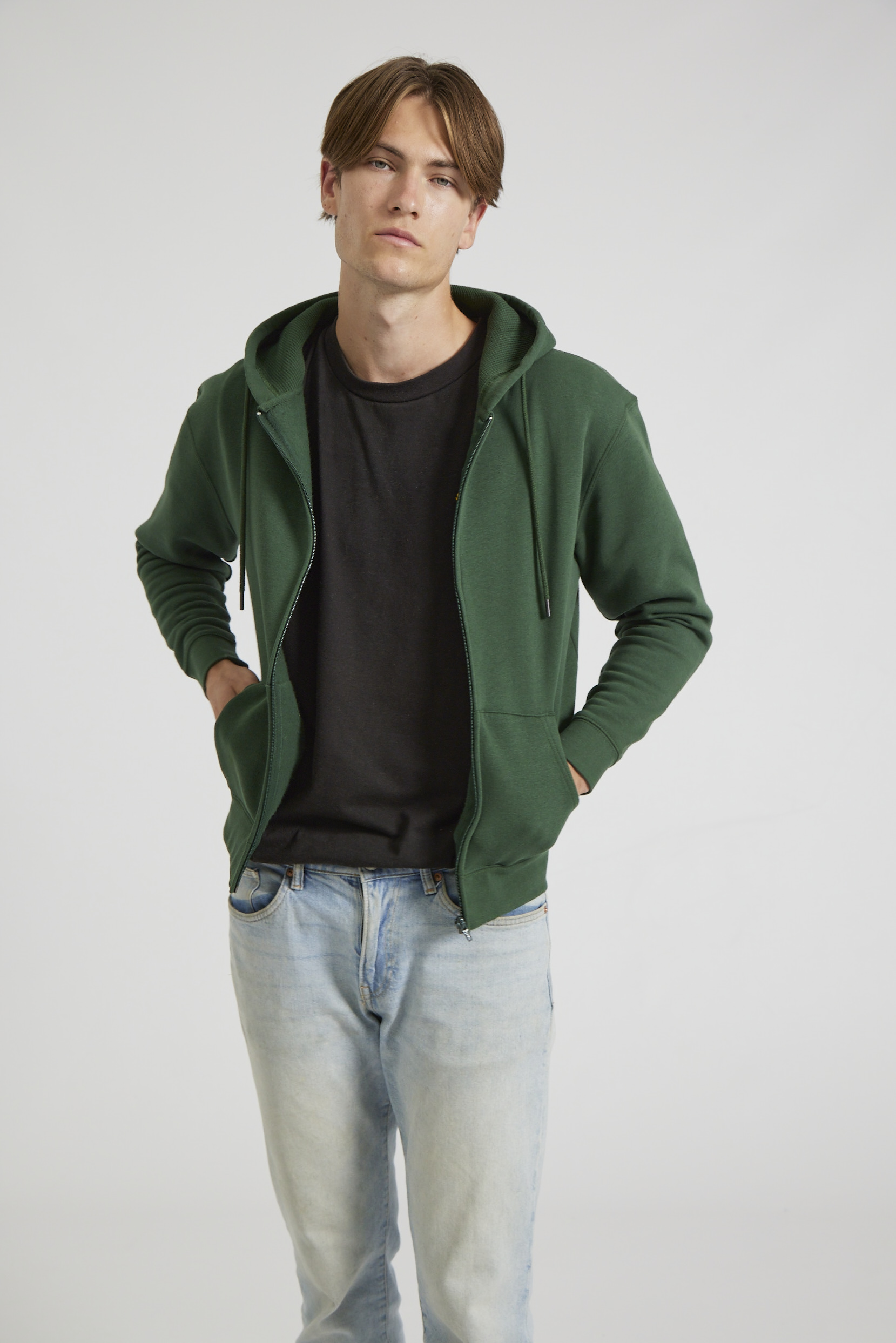 CR04-v2.0-Studio_161