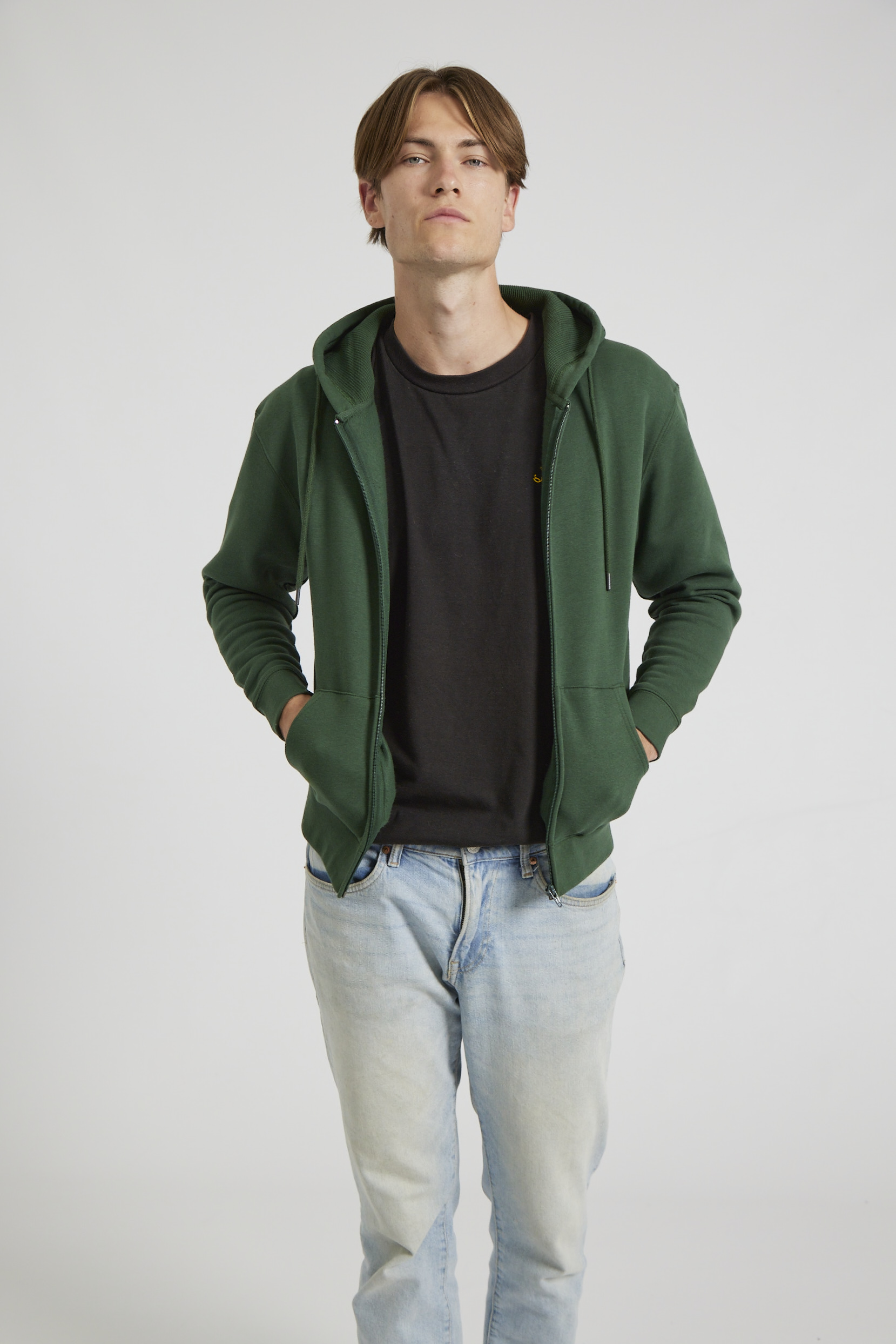 CR04-v2.0-Studio_162