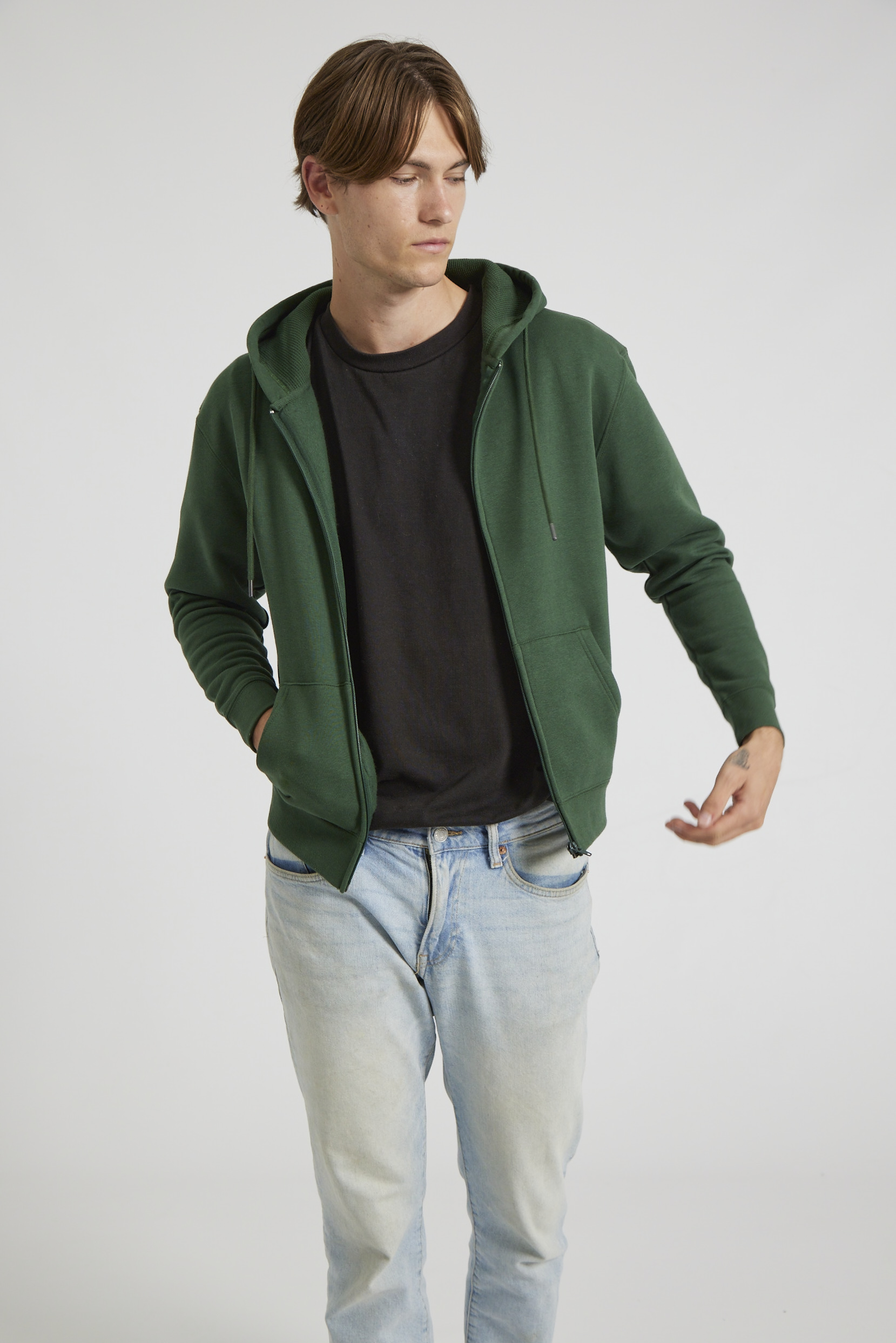 CR04-v2.0-Studio_166