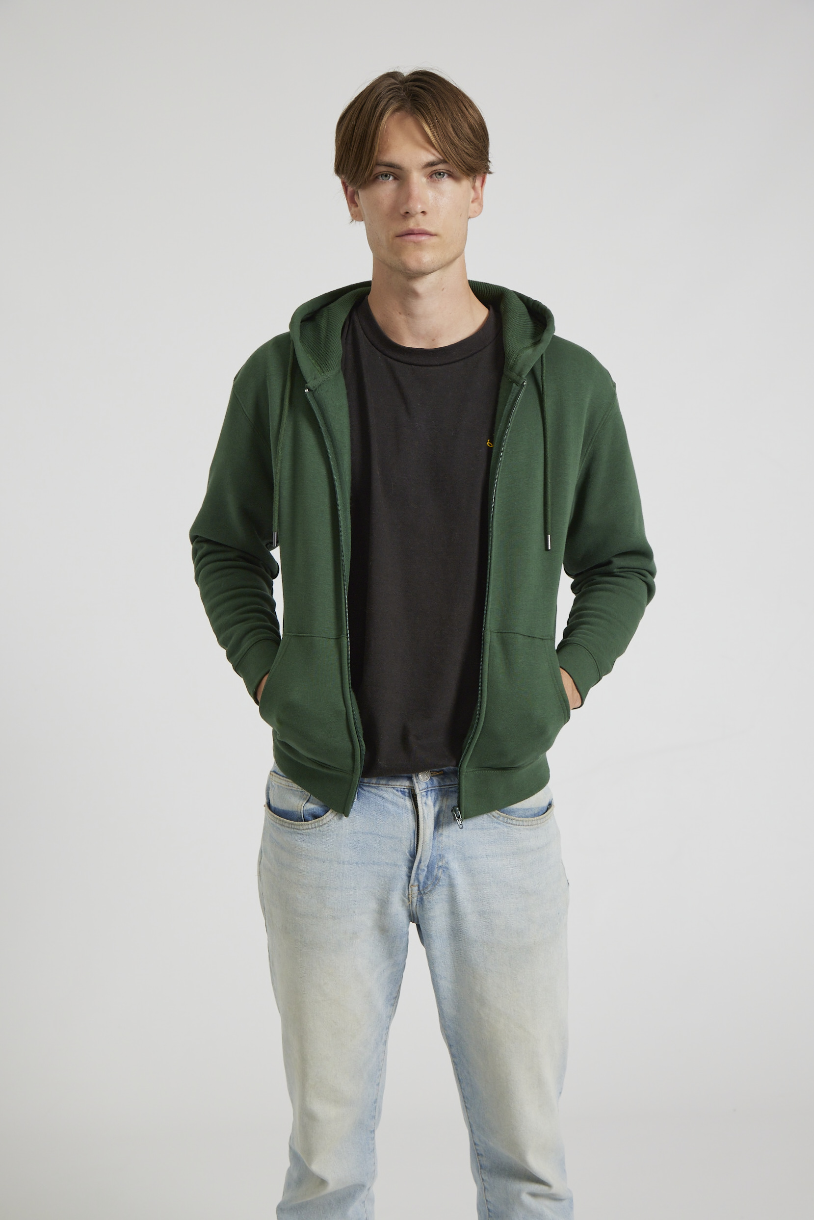 CR04-v2.0-Studio_178