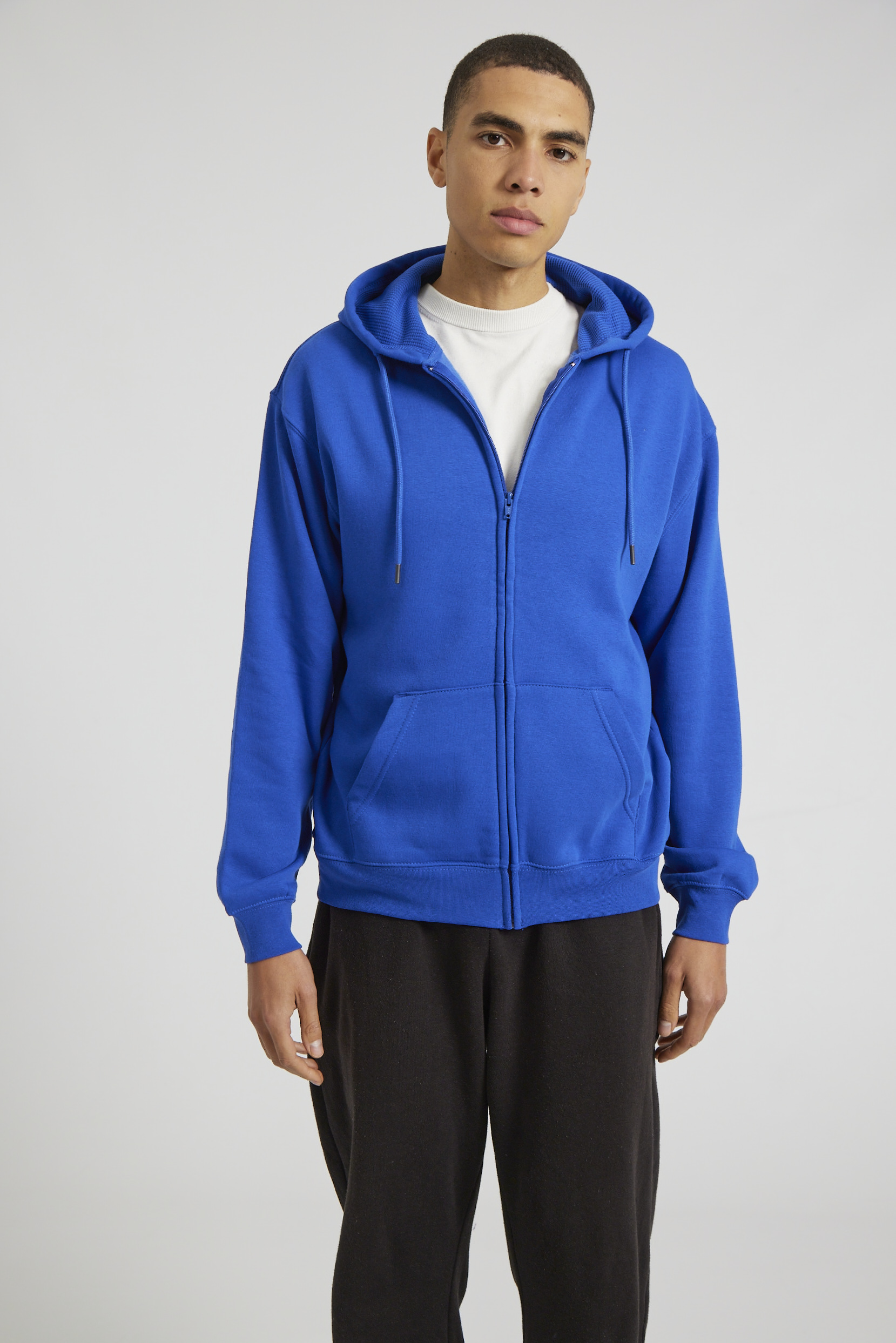 CR04-v2.0-Studio_197