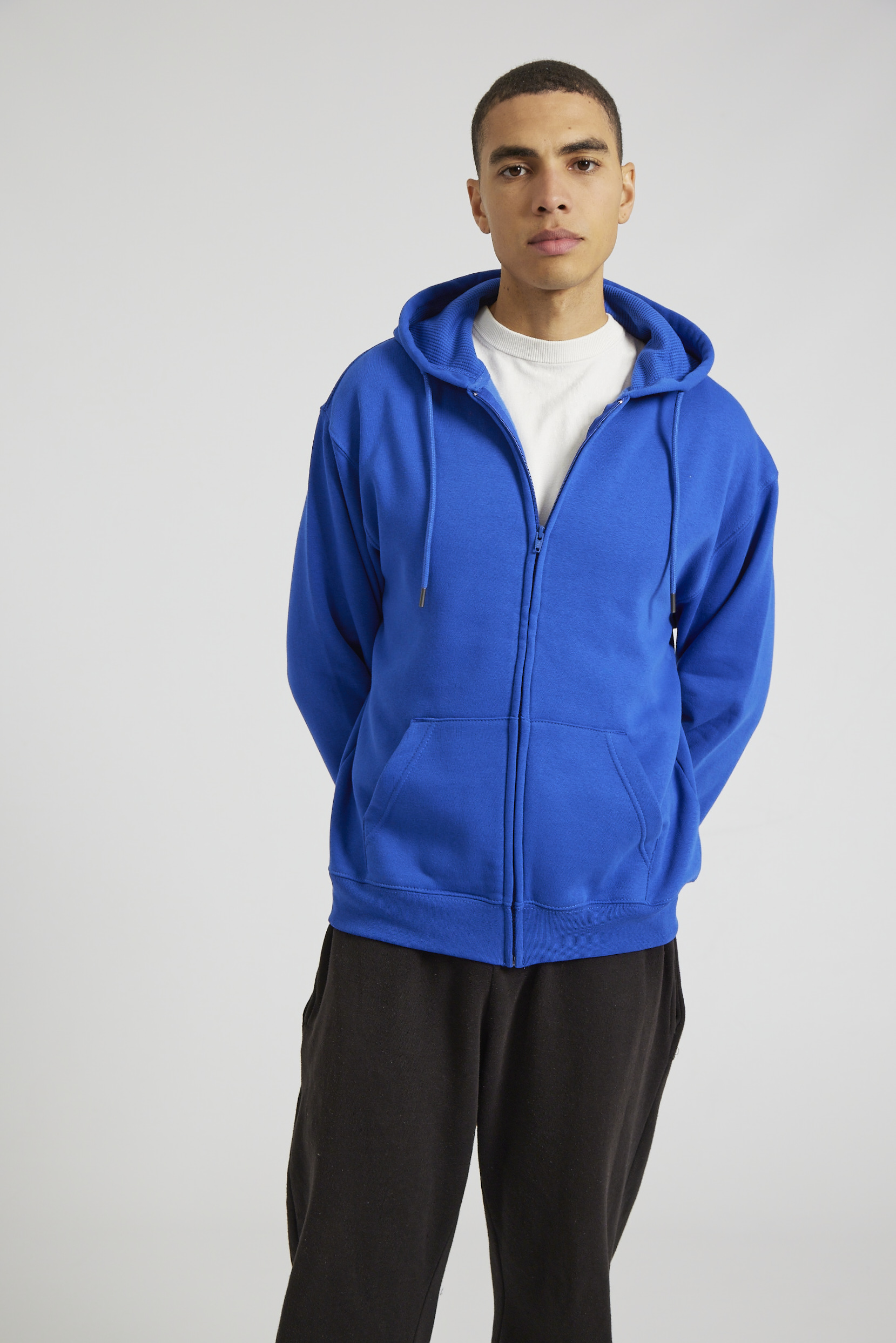 CR04-v2.0-Studio_198