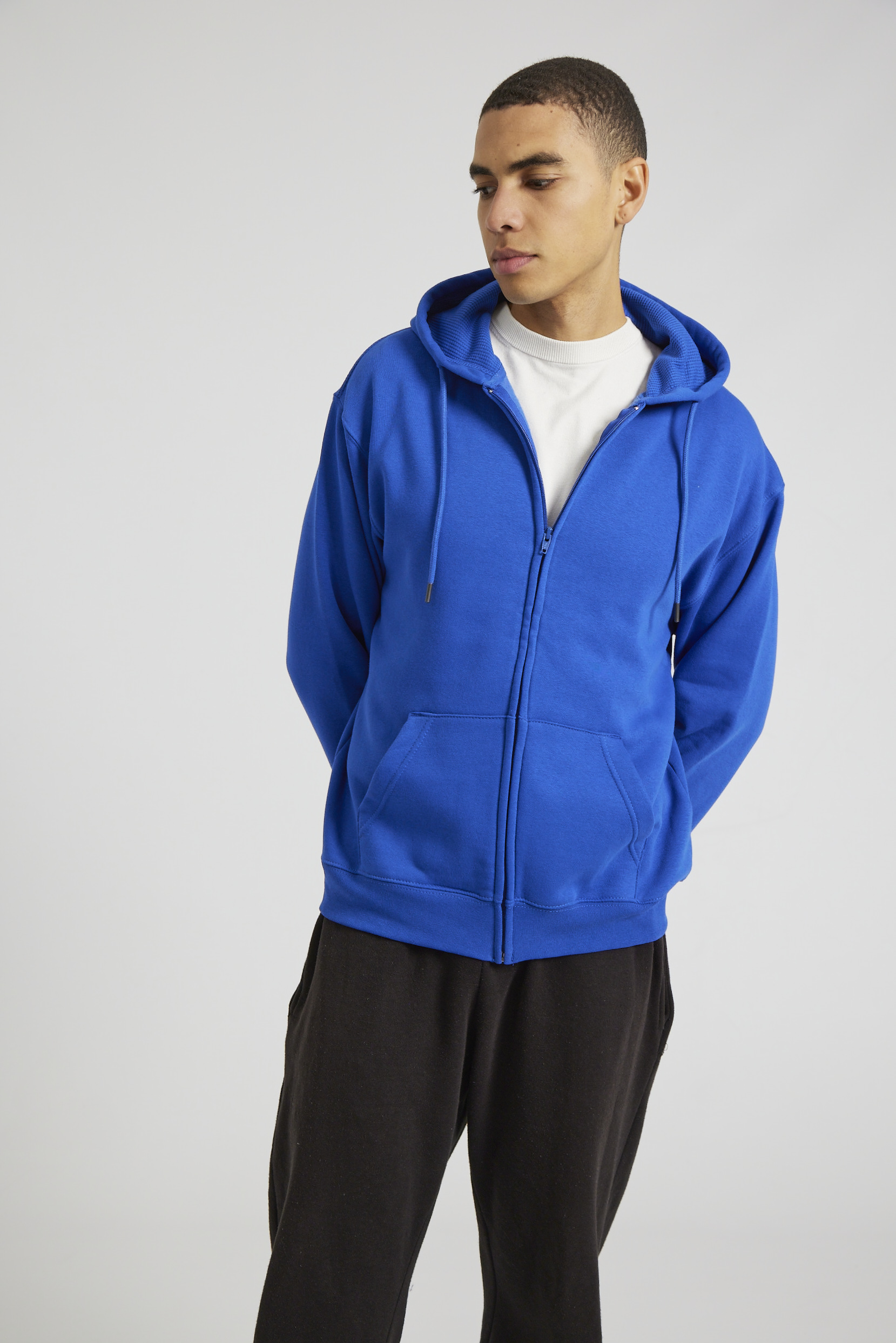 CR04-v2.0-Studio_199