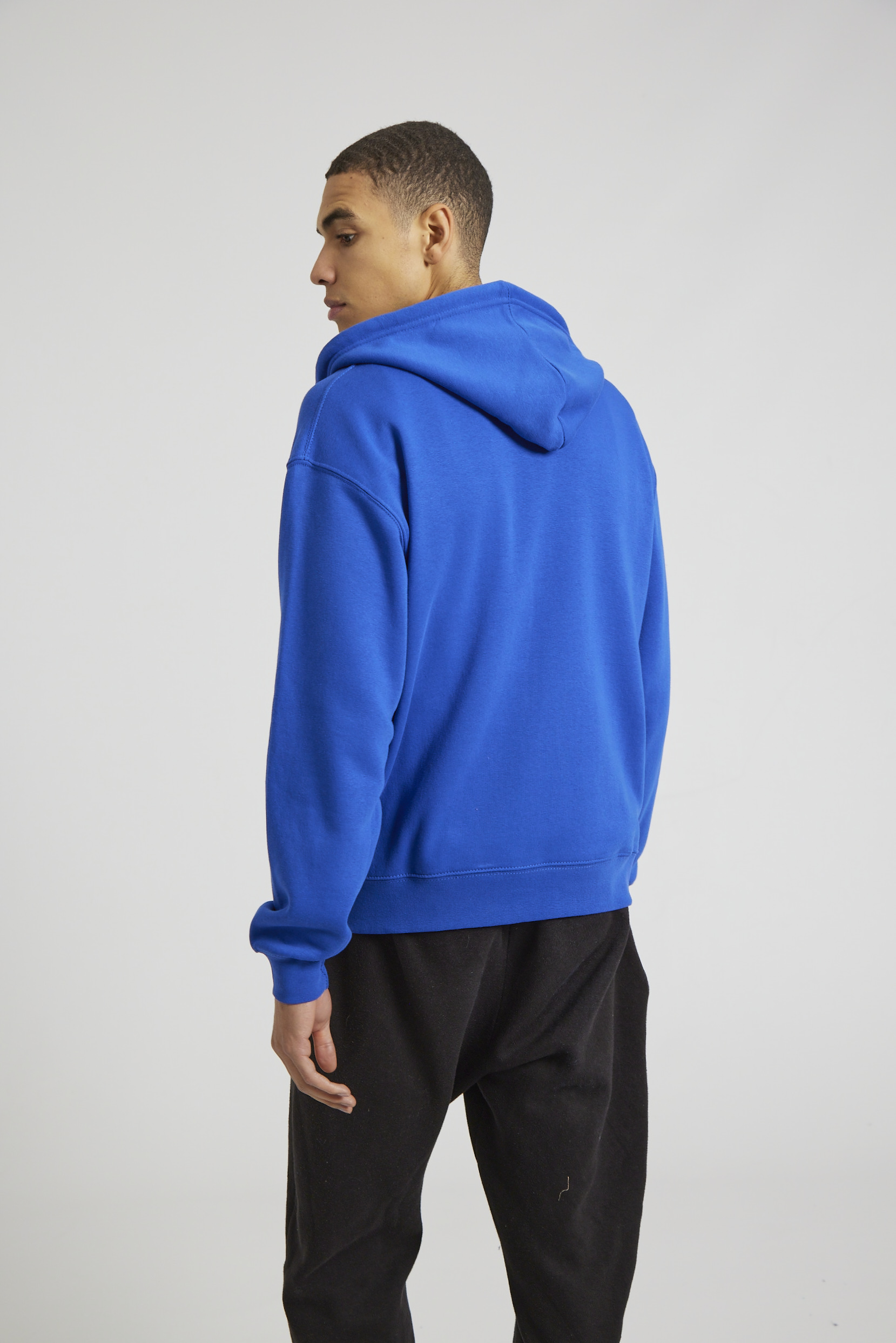 CR04-v2.0-Studio_265