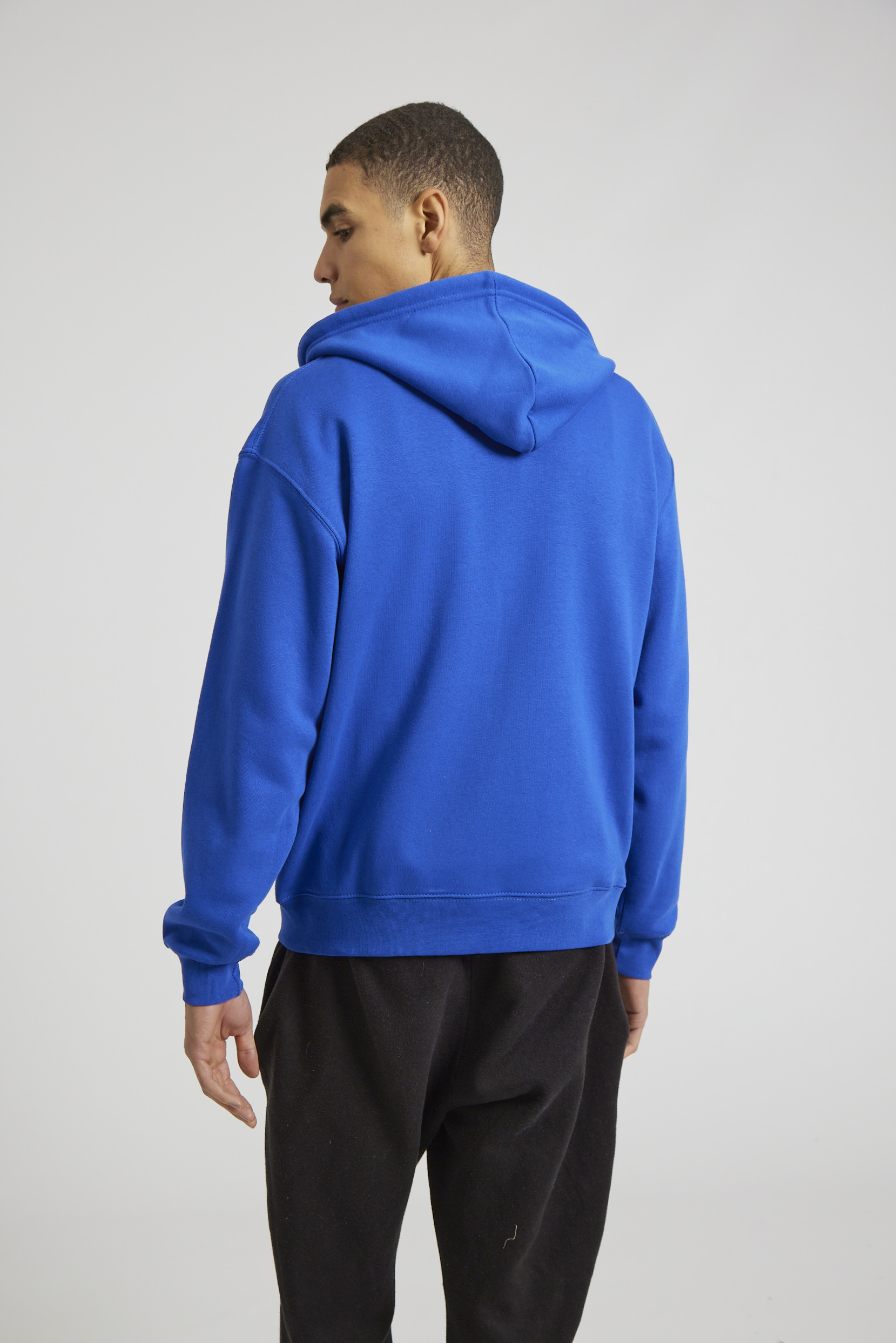 CR04-v2.0-Studio_272