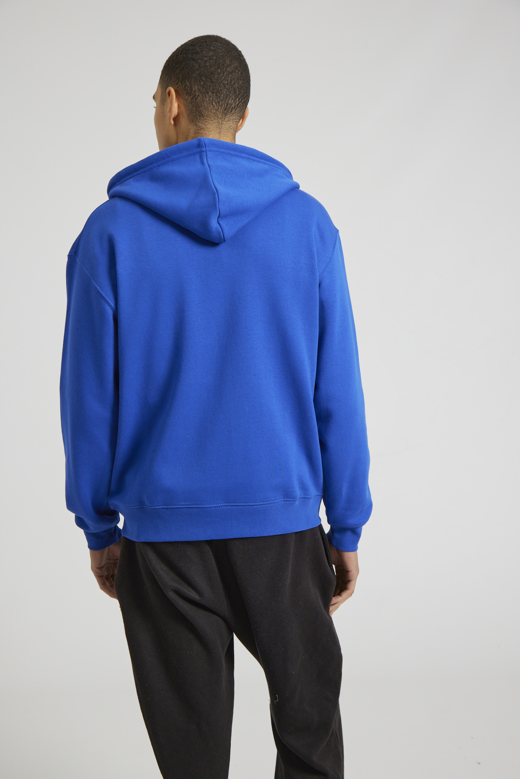 CR04-v2.0-Studio_273