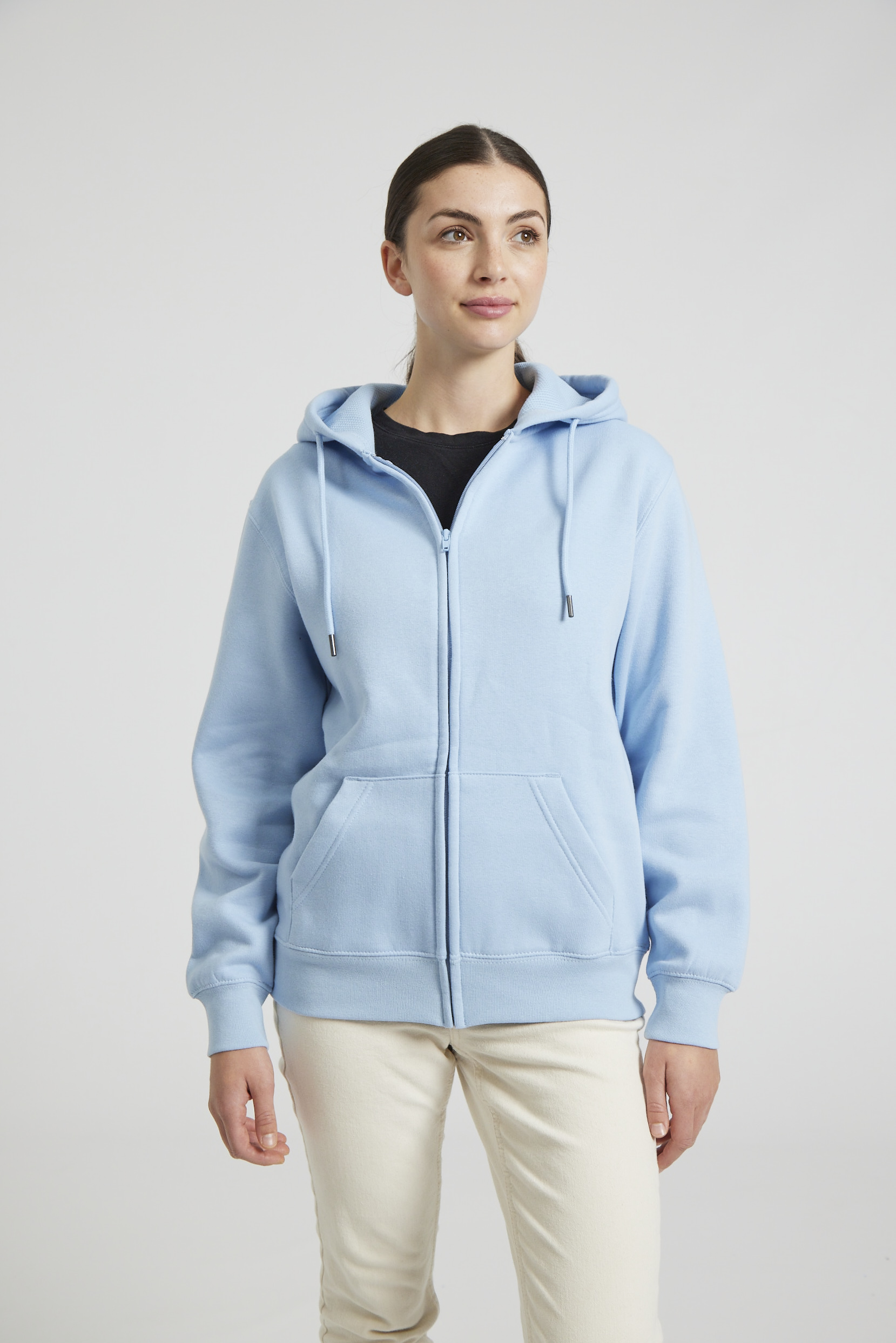 CR04-v2.0-Studio_296