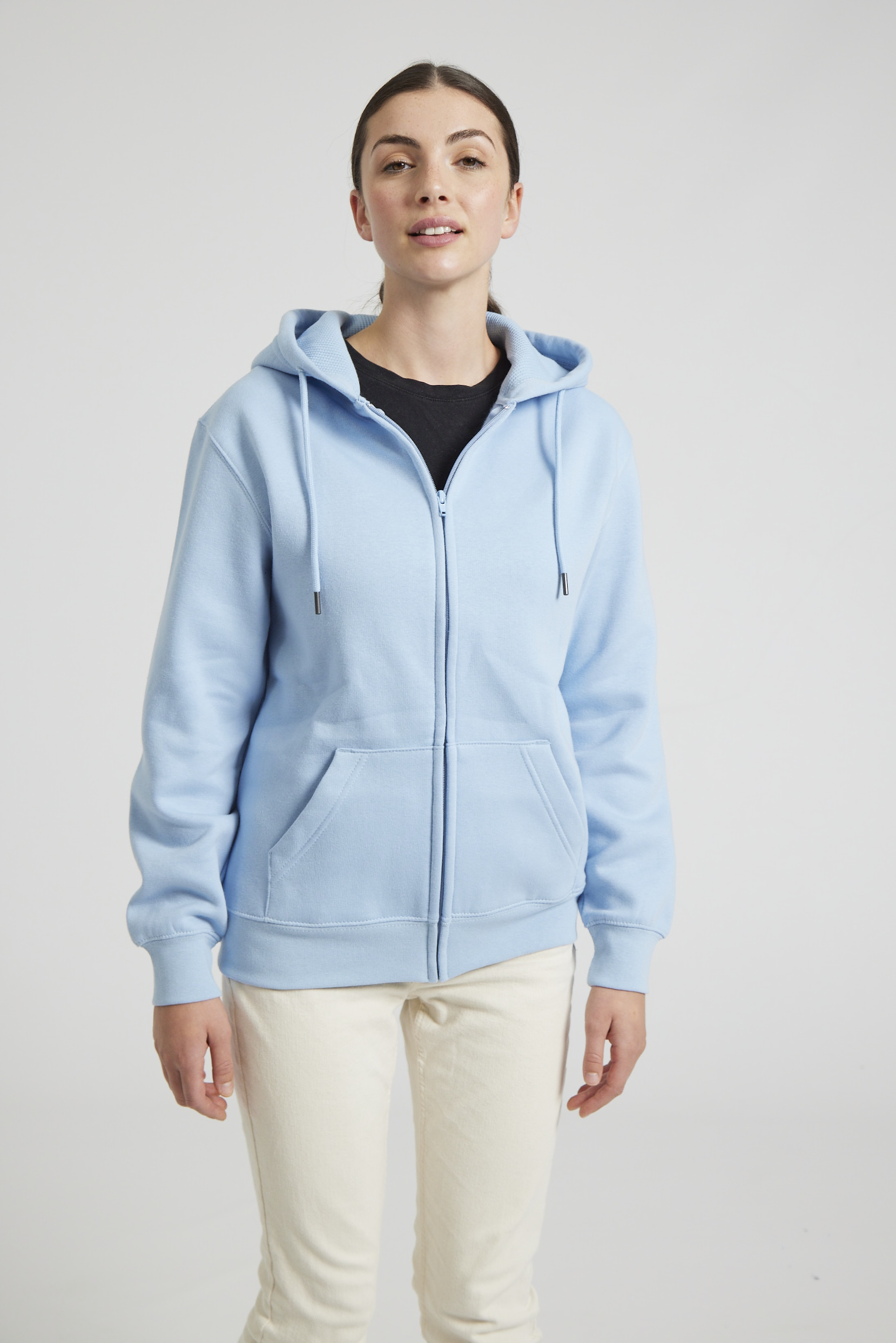 CR04-v2.0-Studio_318