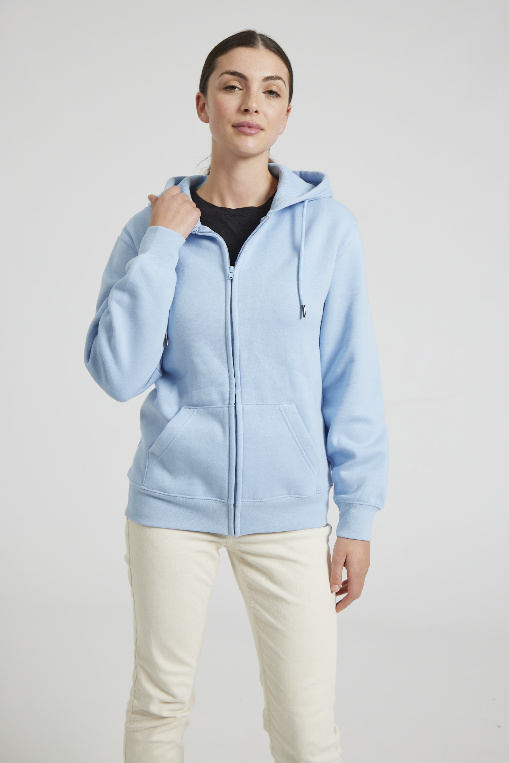 CR04-v2.0-Studio_322