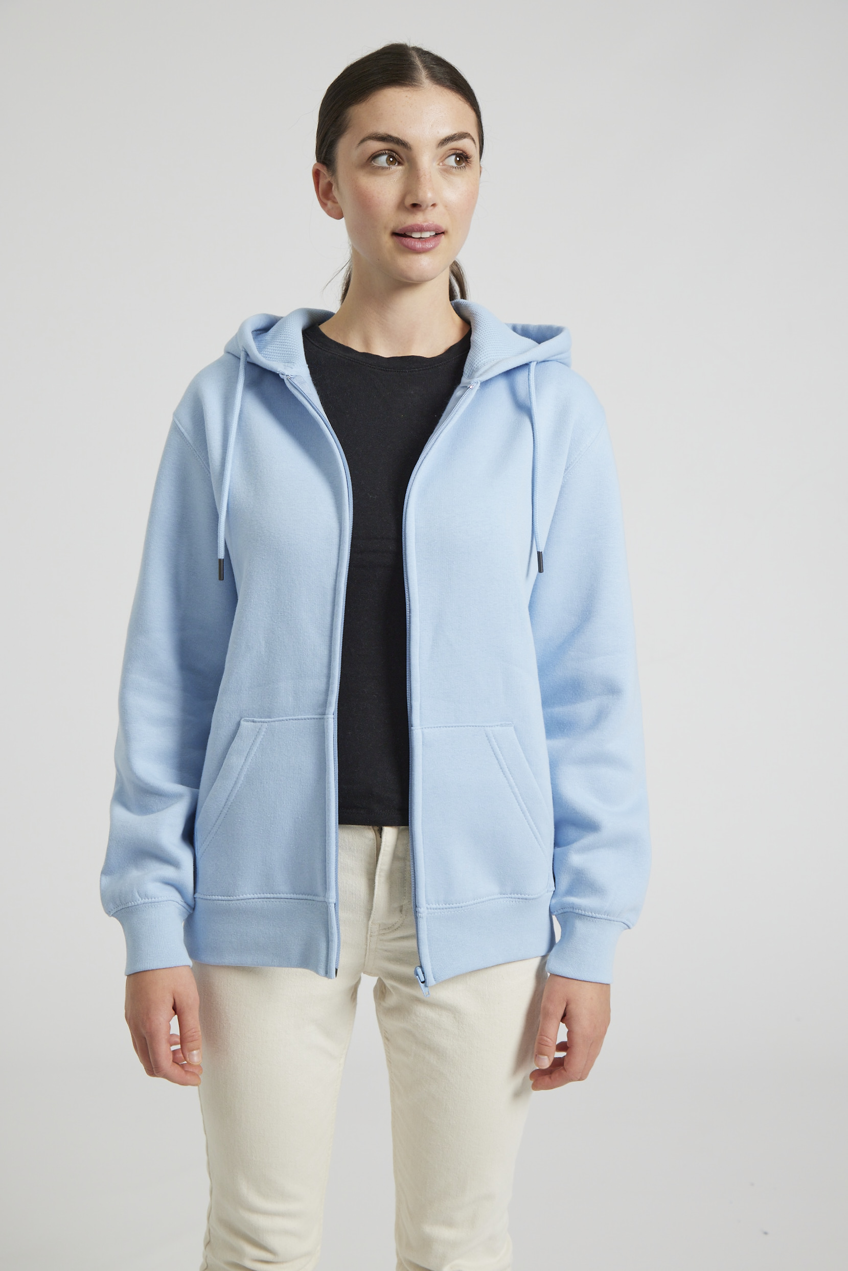 CR04-v2.0-Studio_331