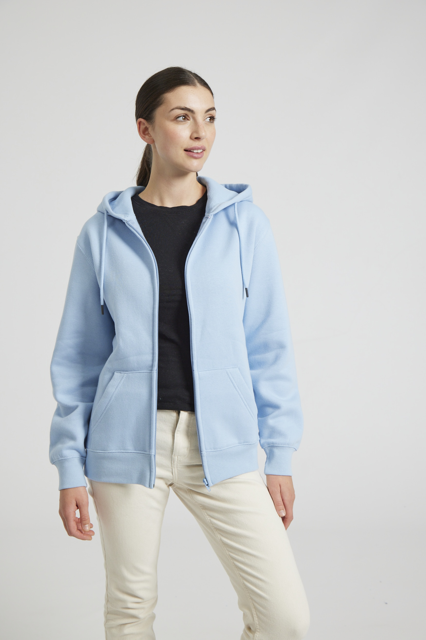 CR04-v2.0-Studio_338