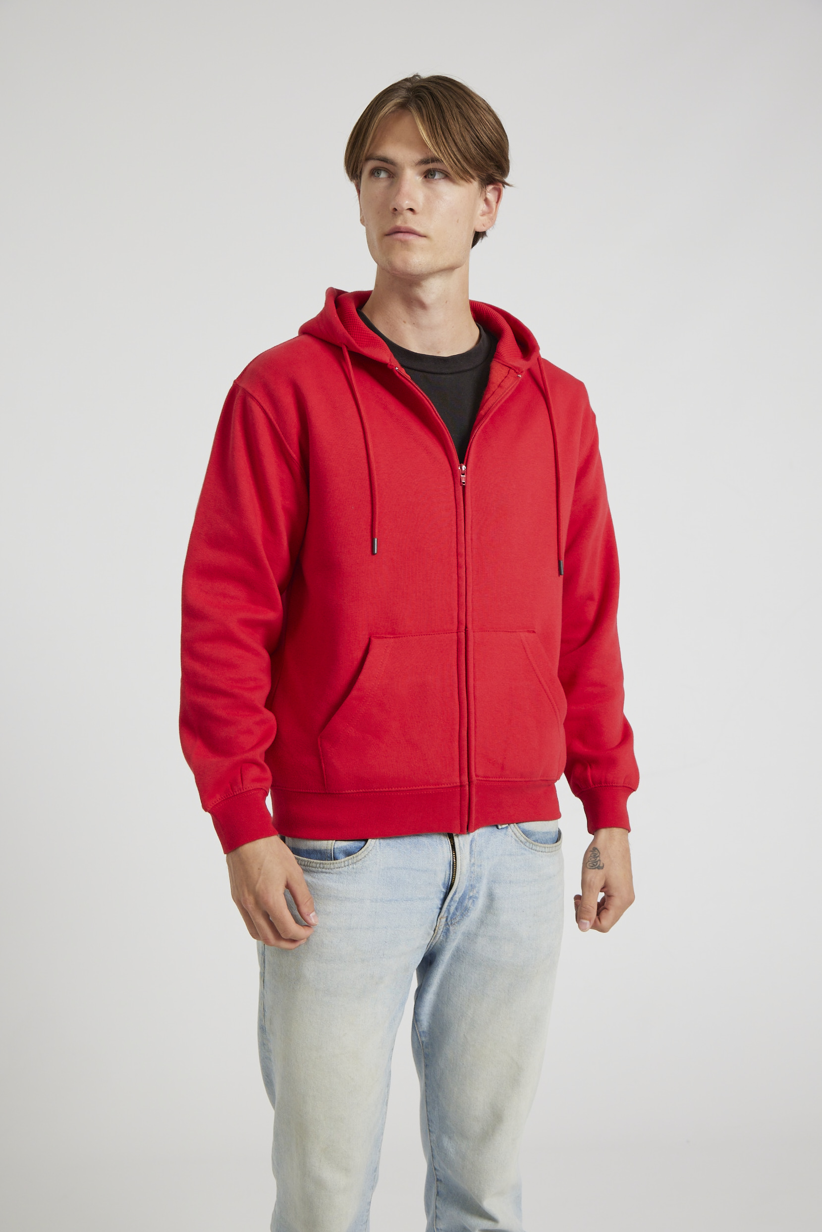 CR04-v2.0-Studio_357