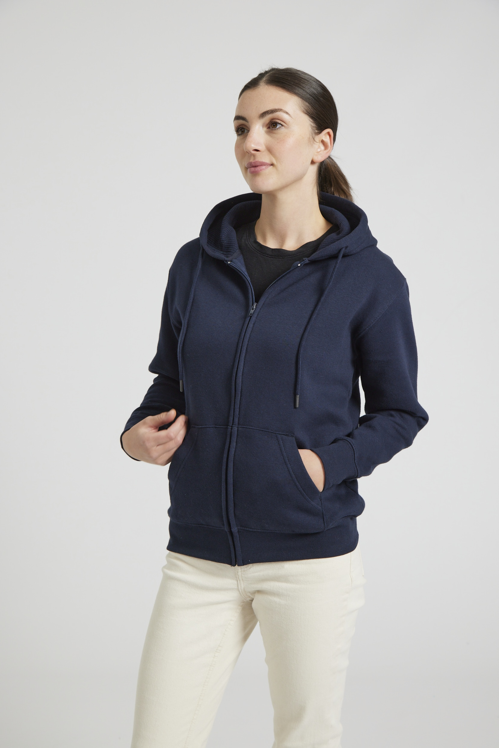 CR04-v2.0-Studio_388