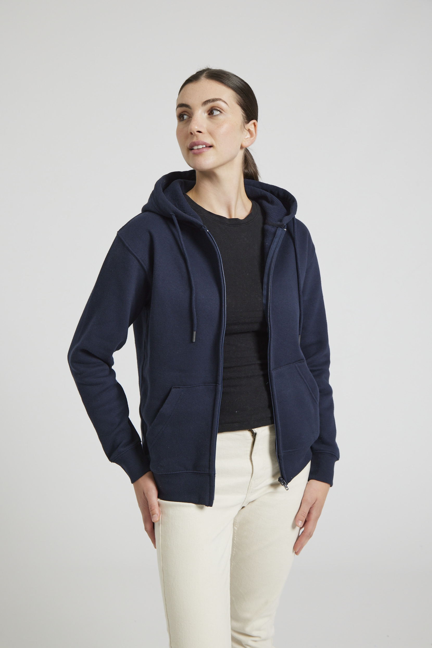 CR04-v2.0-Studio_420