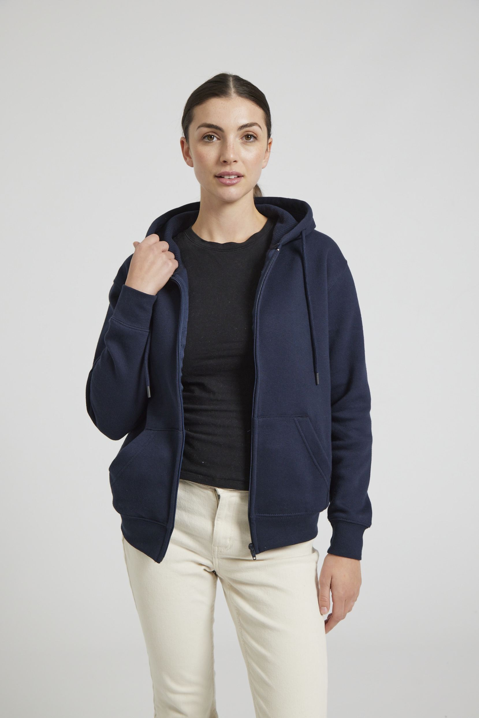 CR04-v2.0-Studio_438