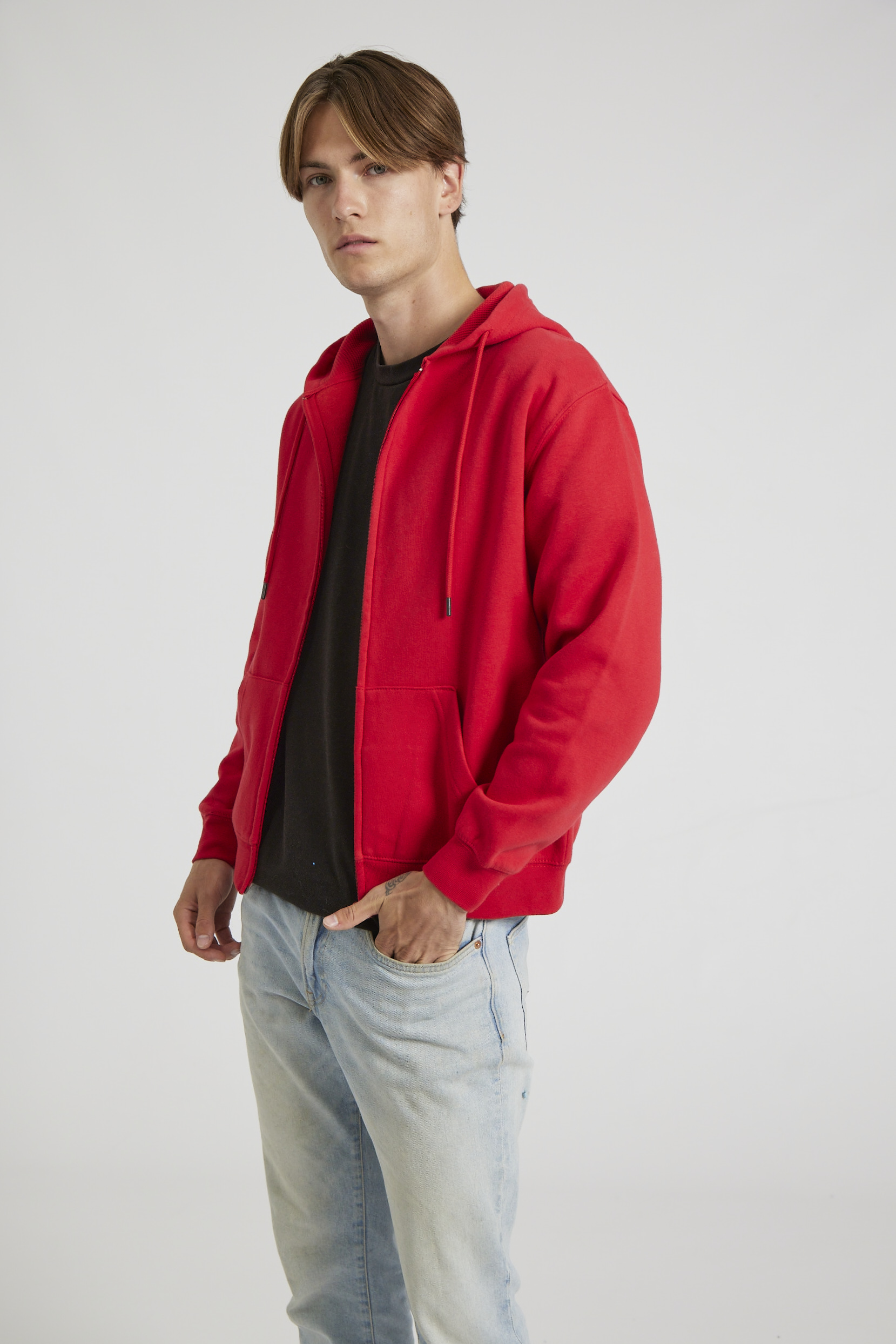 CR04-v2.0-Studio_497