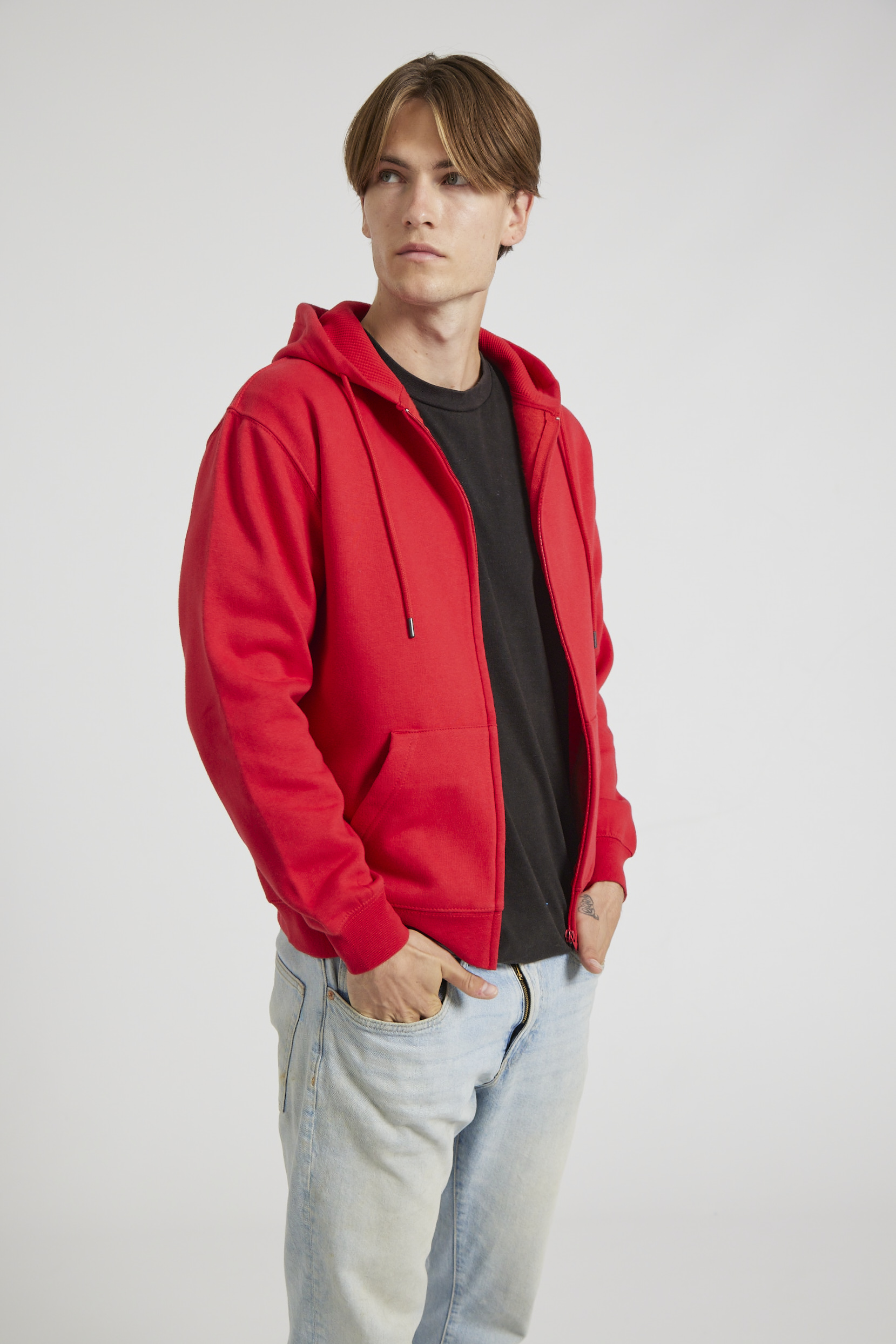 CR04-v2.0-Studio_504