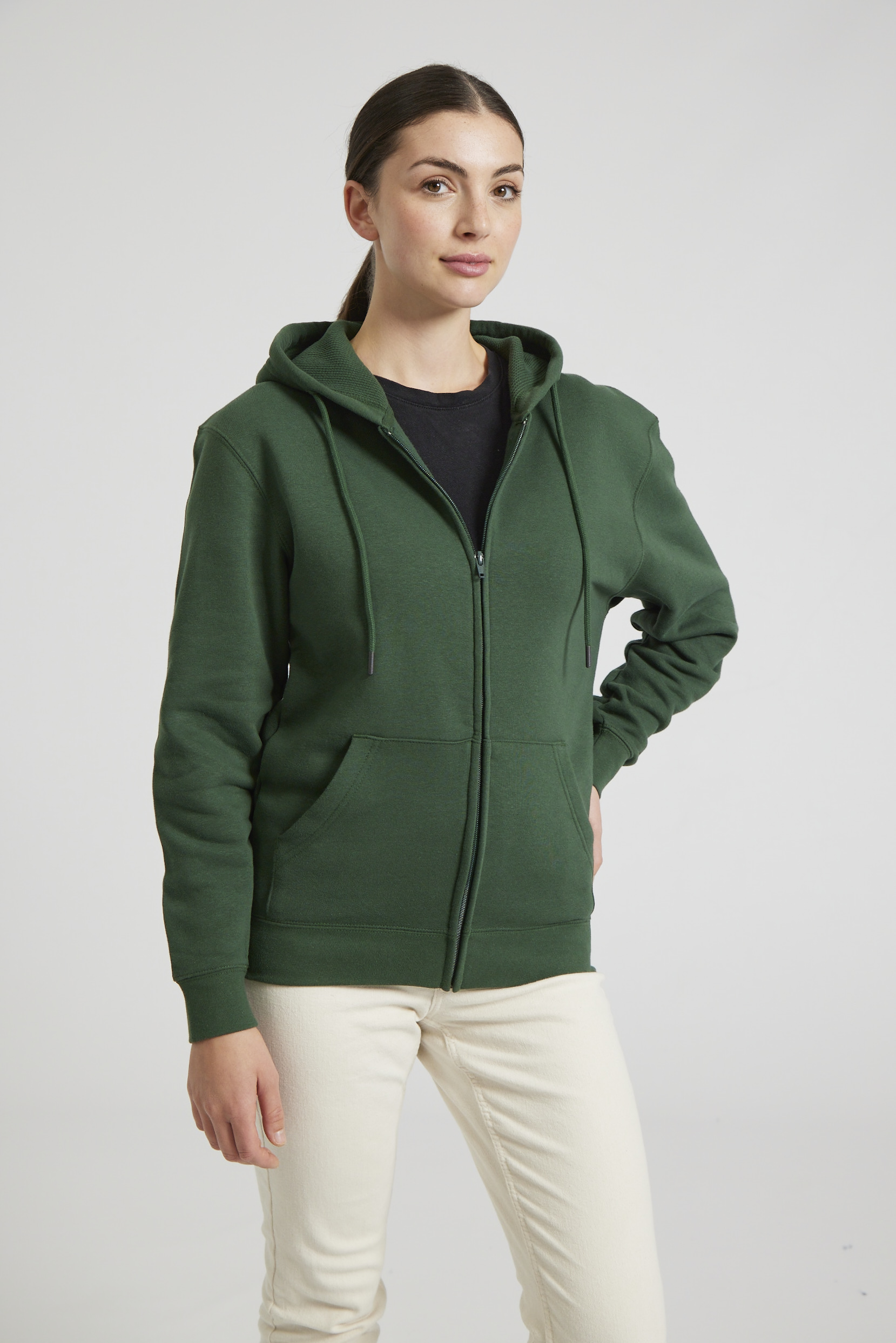 CR04-v2.0-Studio_529