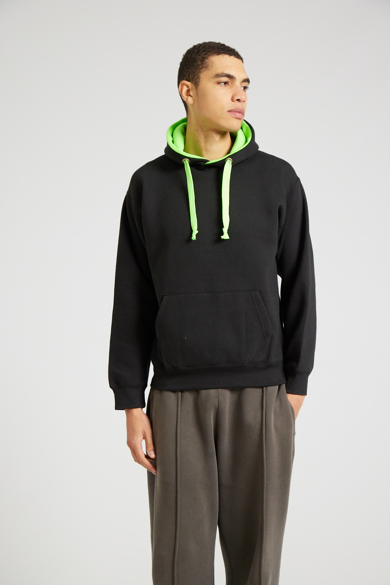 W73_Black Neon Green_05