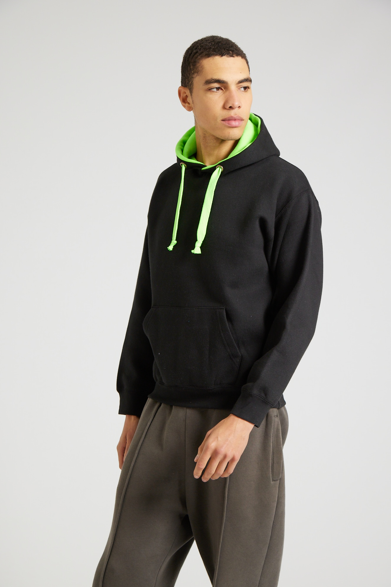 W73_Black Neon Green_20