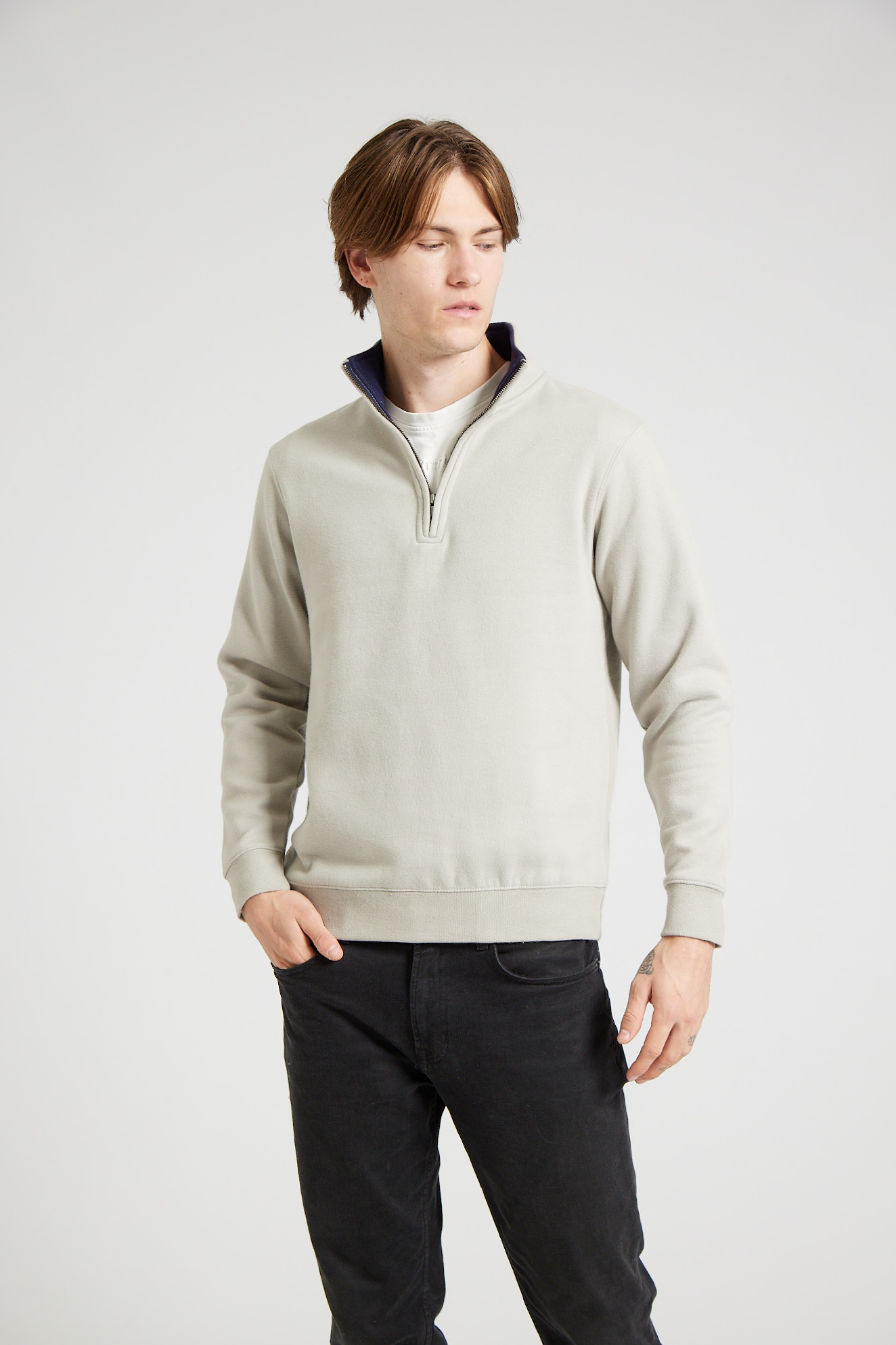 W75_Grey Mist  Ox Navy_10