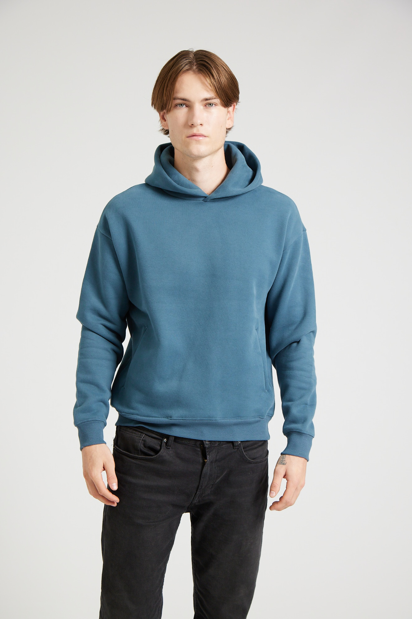 W76_Deep sea Blue_18