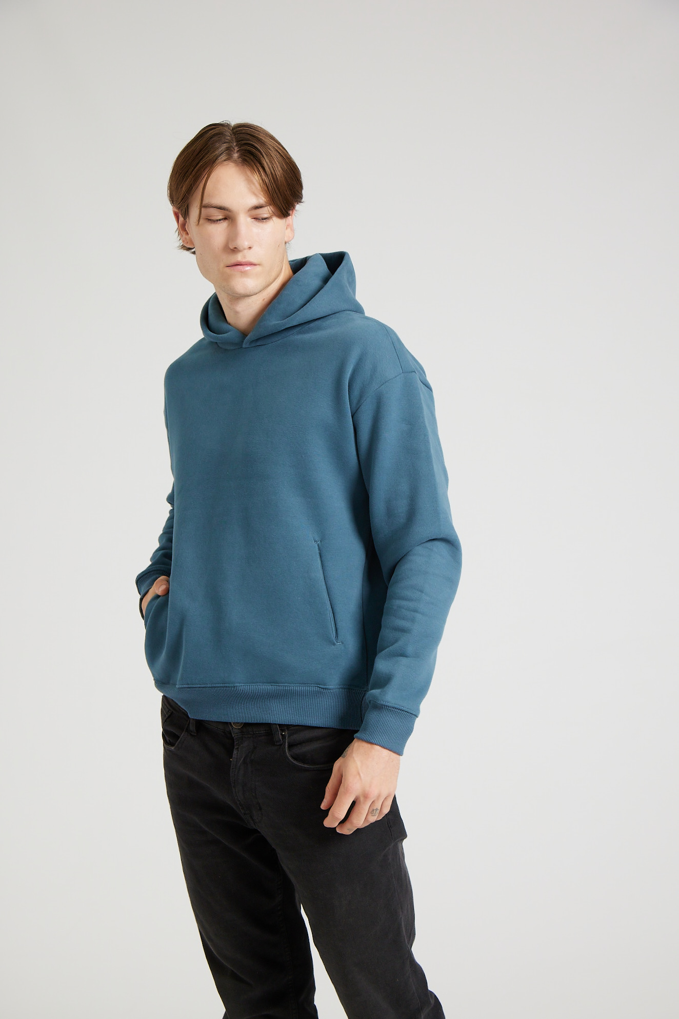 W76_Deep sea Blue_25