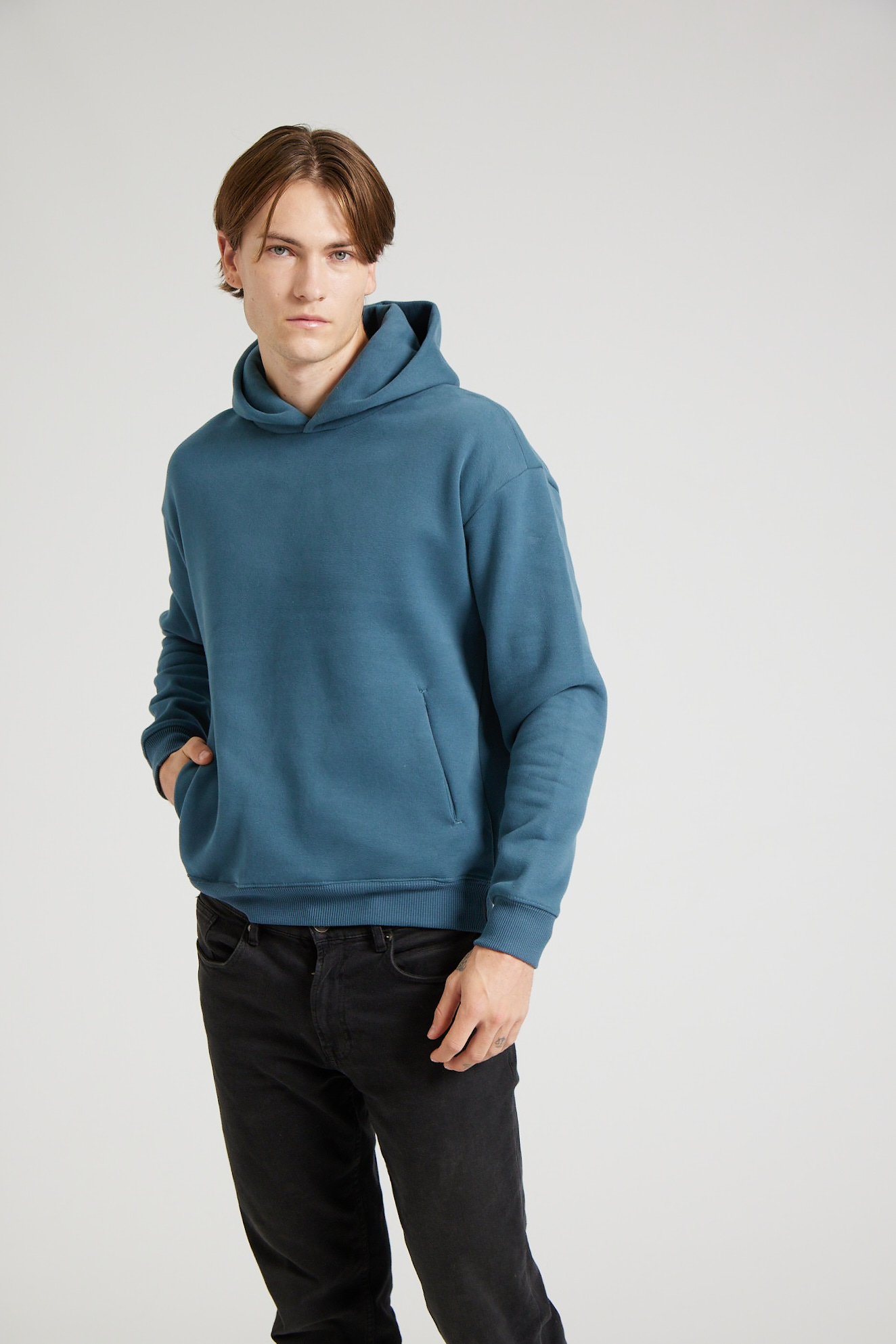 W76_Deep sea Blue_26