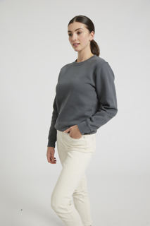 CR03-v2.0-Studio_135