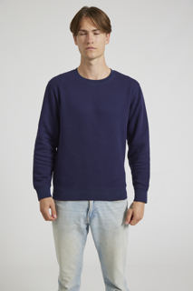 CR03-v2.0-Studio_325