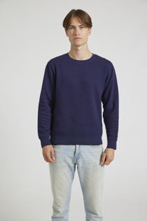 CR03-v2.0-Studio_327