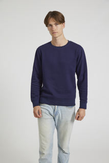 CR03-v2.0-Studio_330