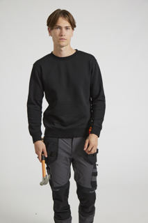 CR03-v2.0-Studio_34