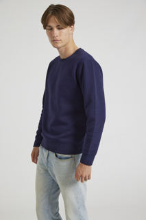 CR03-v2.0-Studio_372