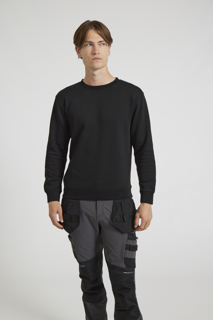 CR03-v2.0-Studio_549