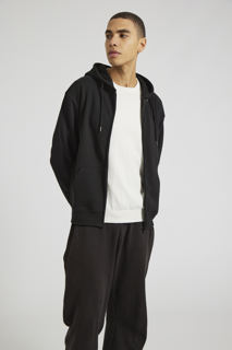 CR04-v2.0-Studio_487