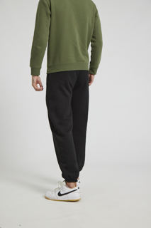 CR05-Studio_240
