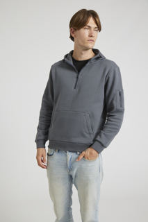 CR06-Studio_117