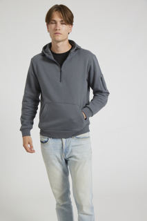 CR06-Studio_141