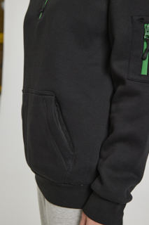 CR06-Studio_157
